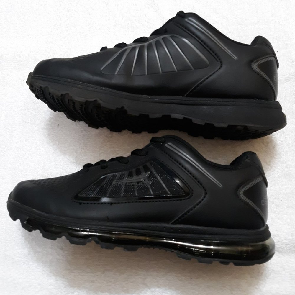 Boys Catapult Black Sneakers Chase 80501 sz 3 EUC - Picture 2 of 6